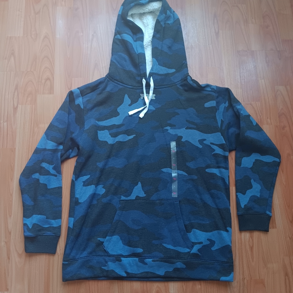 Victoria's Secret Pink Blue Camo‎ Pullover Hoodie Large  Athleisure Winter